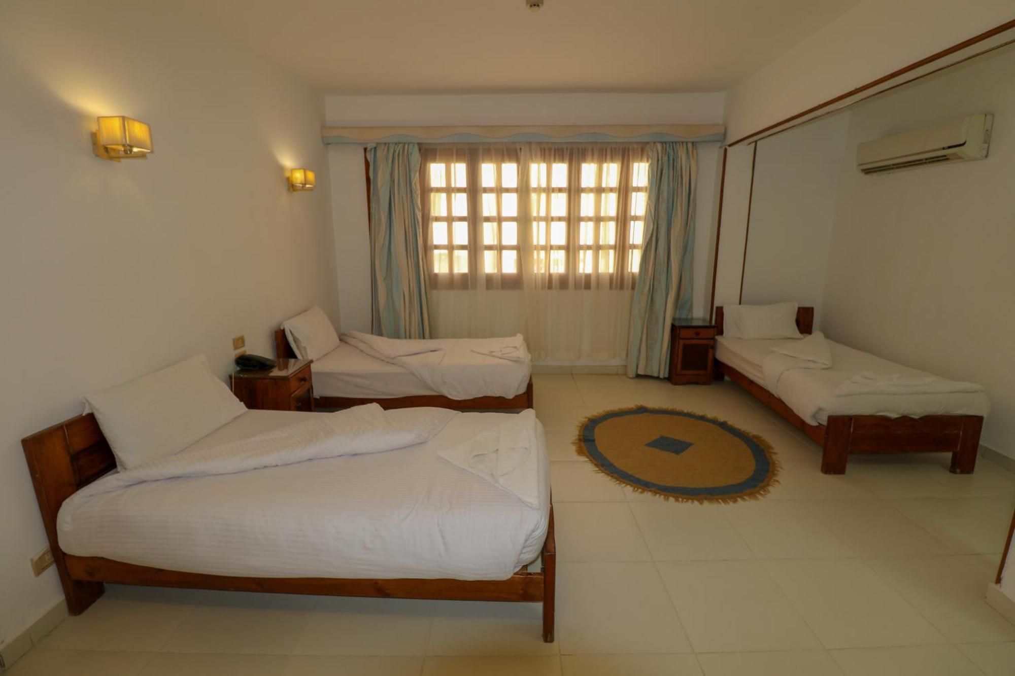 Acacia Resort 3*