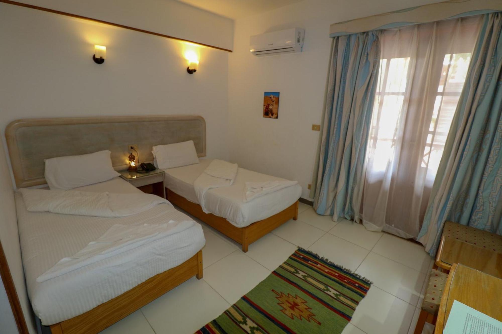 Acacia Resort